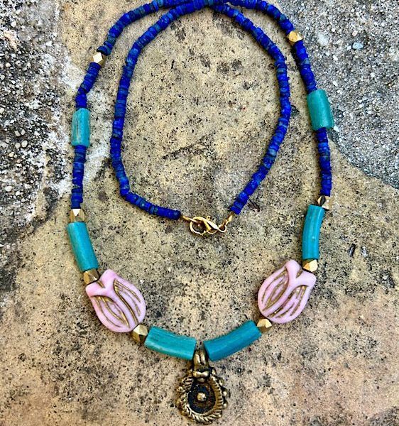 Collar Abu Dabi