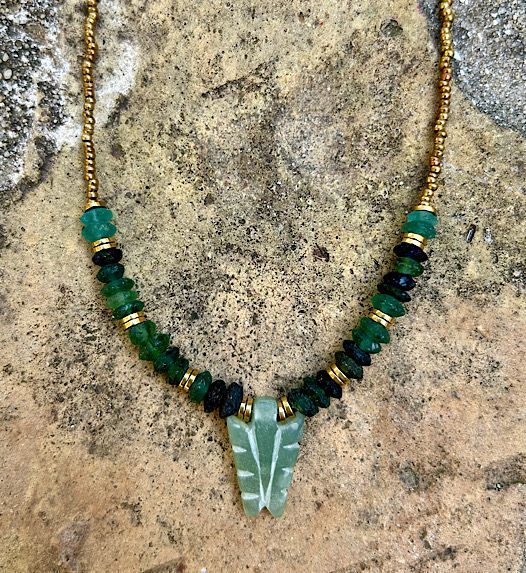 Collar Mounia